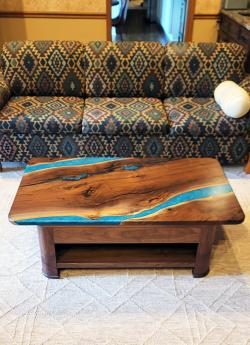 Walnut Coffee Table With Storage 2